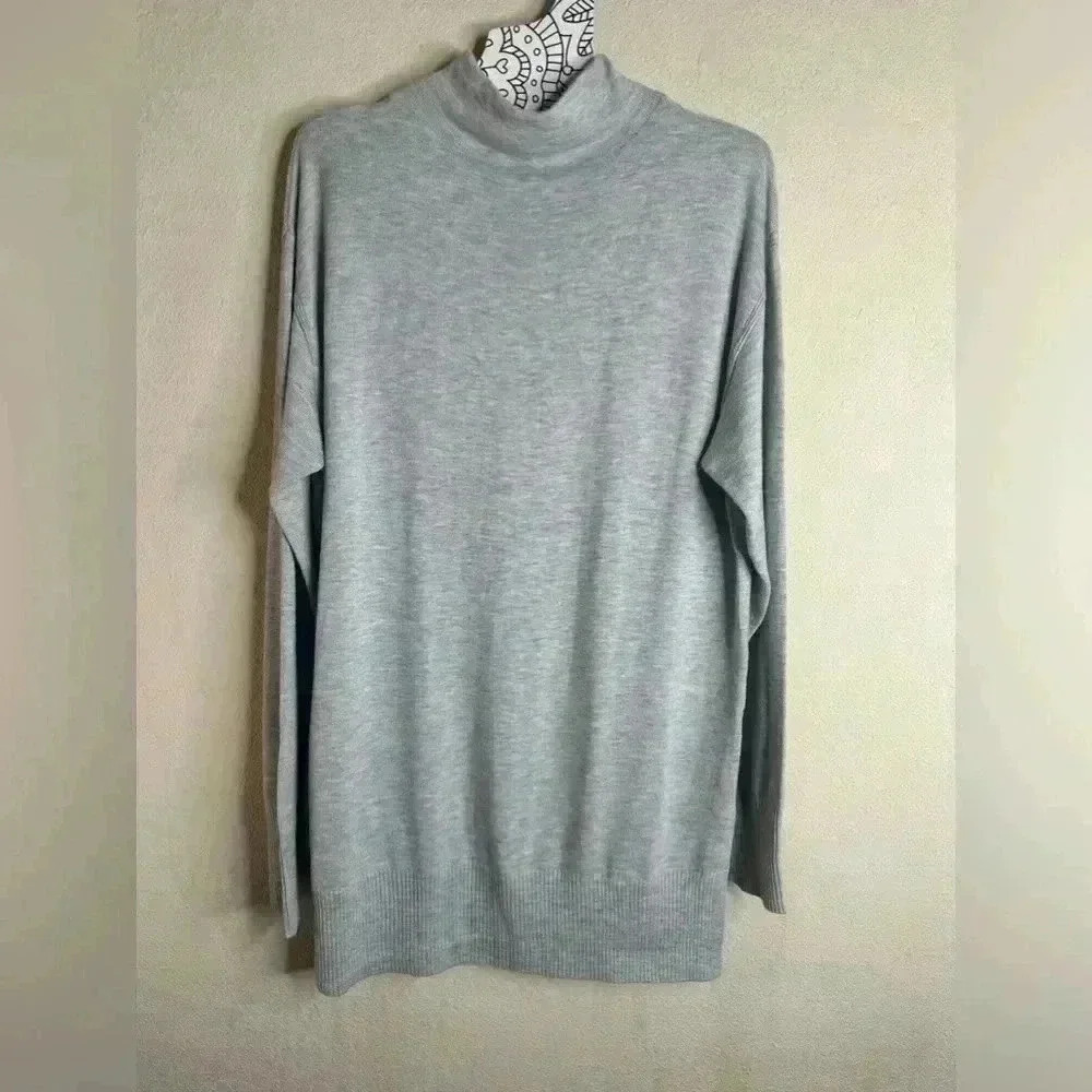 Chelsea 28 sweater mock turtleneck heather gray size small NWT